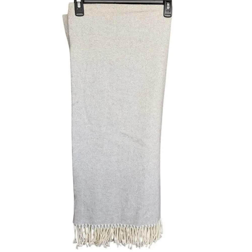 Lands Downunder Italian Herringbone Throw Blanket Gray Soft & Cozy‎ 60x56 Inches